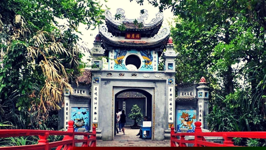 Cổng đền Ngọc Sơn