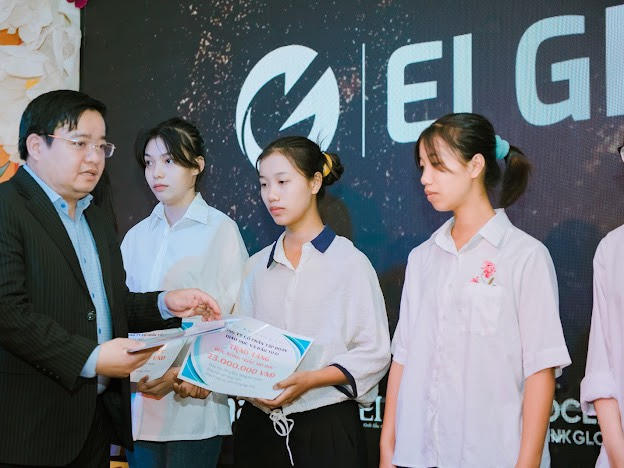 z4384584907911_cf8070d031f7457d21912f659592b349