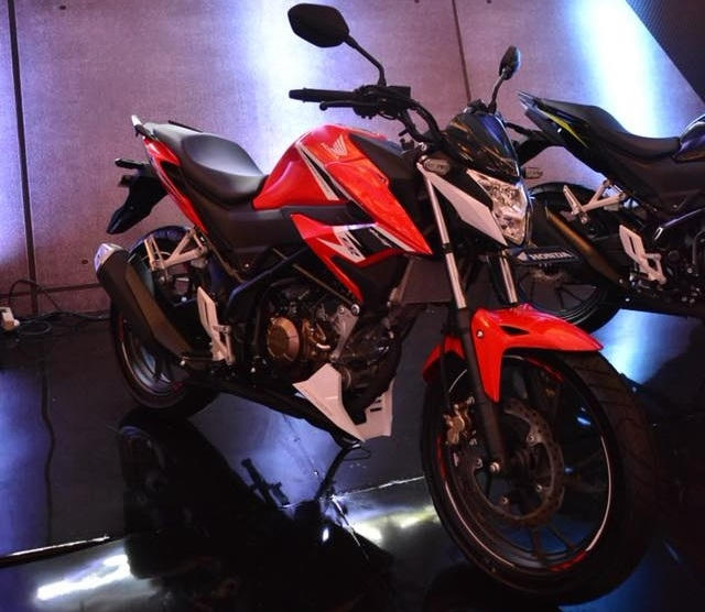 Honda trình làng CB150R StreetFire với 5 màu nổi trội