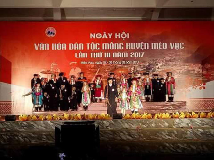 Đêm khai mạc ngày hội văn hóa dân tộc Mông. (ảnh: Giàng Cử)