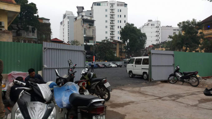 Đất của trụ sở Ủy ban Chứng khoán Nhà nước (UBCKNN) tại số 164 Trần Quang Khải, phường Lý Thái Tổ, quận Hoàn Kiếm, TP. Hà Nội