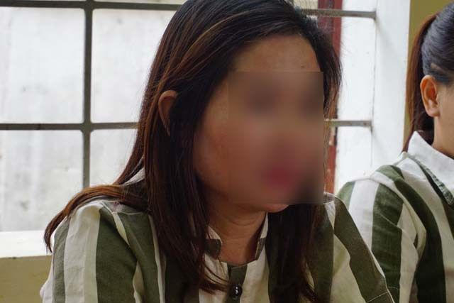 Nữ phạm nhân T.T.P bật khóc khi nhắc về đứa con gần 4 tuổi. Trong thời gian P. đi trả án, cháu bé được ông bà nội chăm sóc.