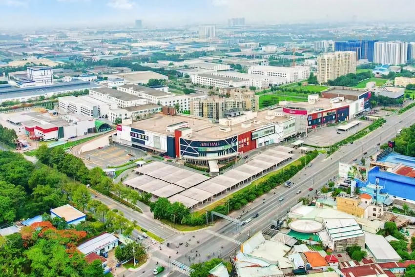 2 dự án Trung tâm mua sắm Aeon - Bình Dương Canary và Trung tâm bách hóa tổng hợp, siêu thị Aeon - Thành phố mới Bình Dương với tổng số vốn đăng ký hơn 150 triệu đô la Mỹ.