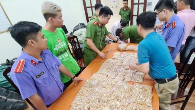 tang vat-cong an-vang gia