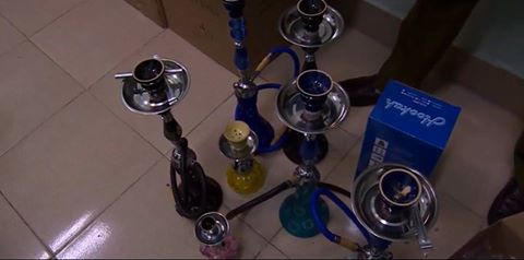 Lực lượng chức năng đã phát hiện hàng trăm bình hút, hương liệu shisha không rõ nguồn gốc xuất xứ.