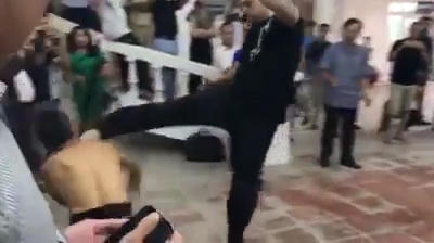 Cận cảnh 3 đ&ograve;n