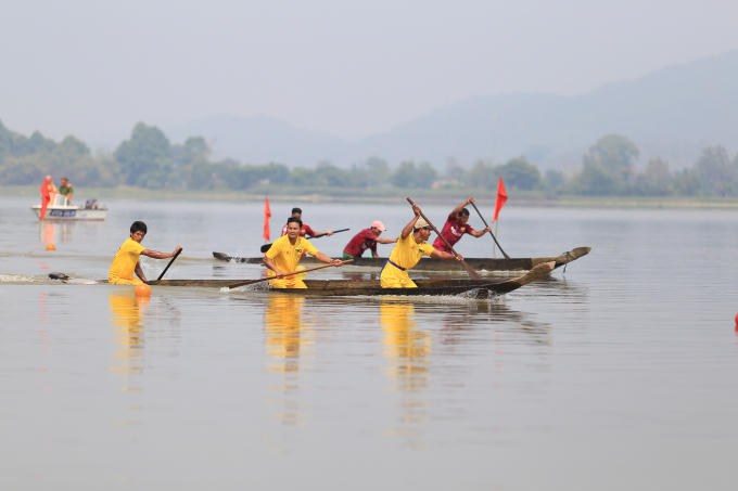 Nội dung 3 tay chèo