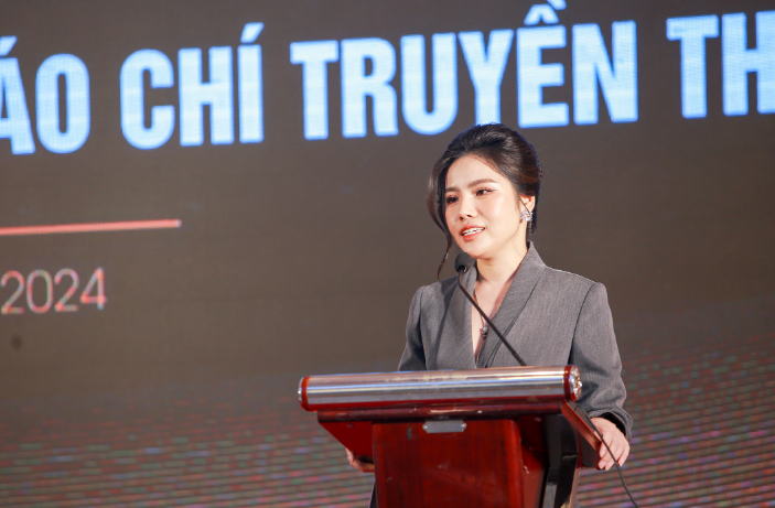 Bà Trần Thị Giang - Chủ tịch thương hiệu HAMYY Skin phát biểu tại lễ ra mắt.