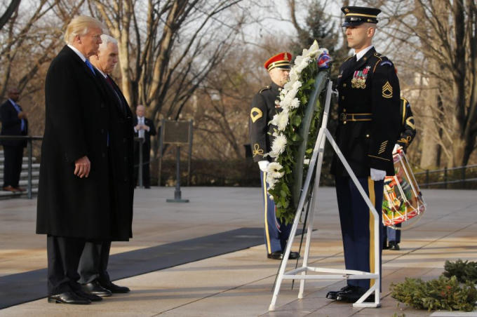 Nghĩa trang Quốc gia Arlington là nơi an nghỉ của 40.000 binh sĩ Mỹ và cả cố Tổng thống Kennedy. (Ảnh: Reuters)