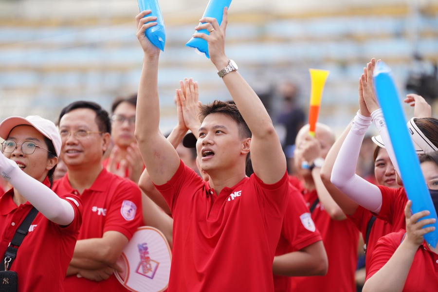 Người TNG hát vang bài ca văn hoá trong Ngày hội Truyền thống TNGMei 2023.