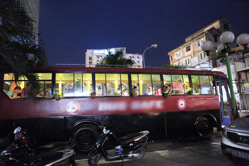 C&agrave; ph&ecirc; xe bu&yacute;t mới nở rộ v&agrave;i năm gần đ&acirc;y ở H&agrave; Nội thu h&uacute;t sự quan t&acirc;m của người d&acirc;n