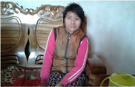 Nạn nhân D. bị câm điếc và liệt bẩm sinh.
