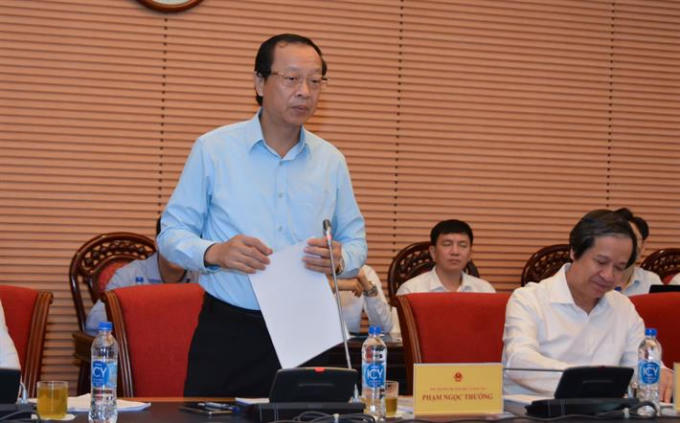 Thứ trưởng Phạm Ngọc Thưởng báo cáo tại cuộc làm việc. Ảnh: Bộ GD&ĐT