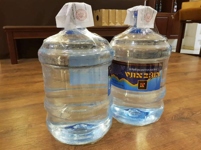 Nước Việt xưa đạt tiêu chuẩn VSATTP theo các kết quả kiểm định và báo cáo của các cơ quan chức năng về vụ việc.