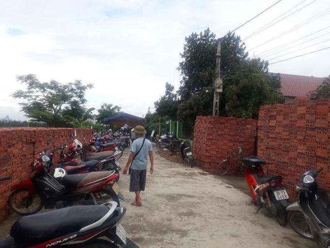 Gia đình nạn nhân tổ chức tang lễ