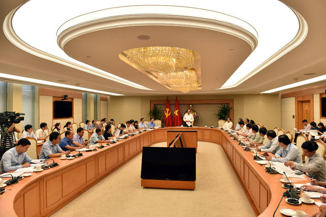 Một cuộc họp mới đây của Tổ Công tác của Thủ tướng vắng mặt nhiều lãnh đạo các Bộ ngành liên quan (ảnh: Nhật Bắc).