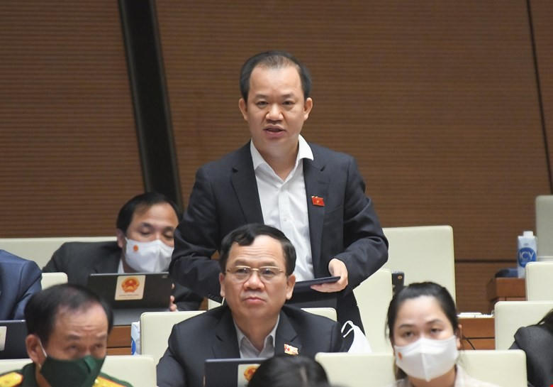 pgsts-bui-hoai-son-anh-quochoivn-3012