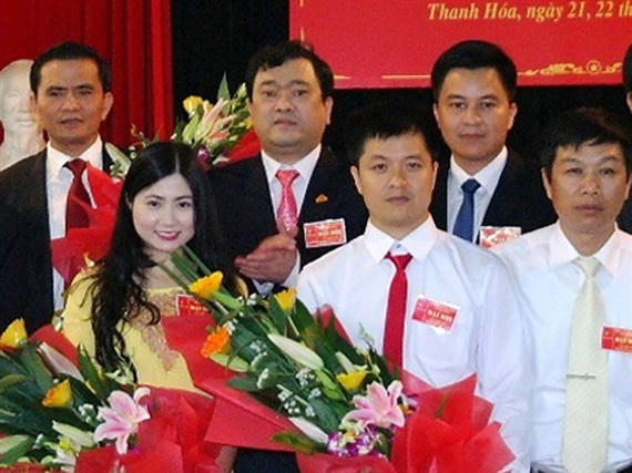 Ông Ngô Văn Tuấn (trên cùng bên trái) tại Đại hội Đảng bộ Sở Xây dựng nhiệm kỳ 2010 - 2015.