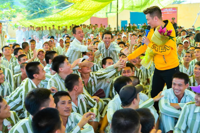 Bận thế nào, Đàm Vĩnh Hưng cũng nhất định phải diễn một show đặc biệt trong năm