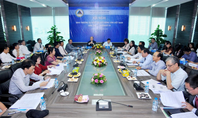 Tập đo&agrave;n FLC