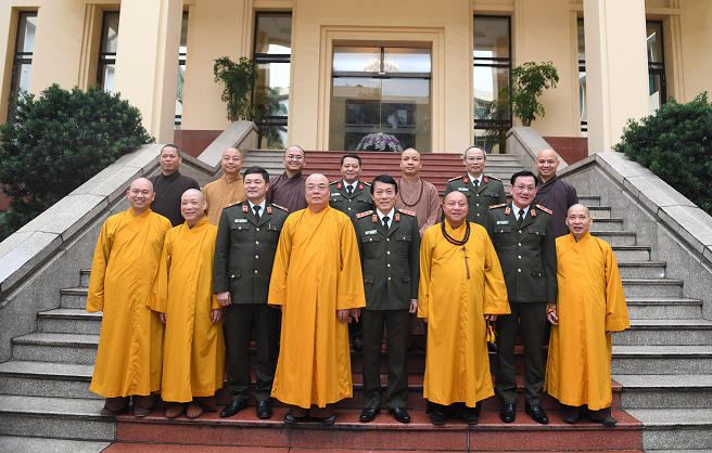 chup anh chung phat giao