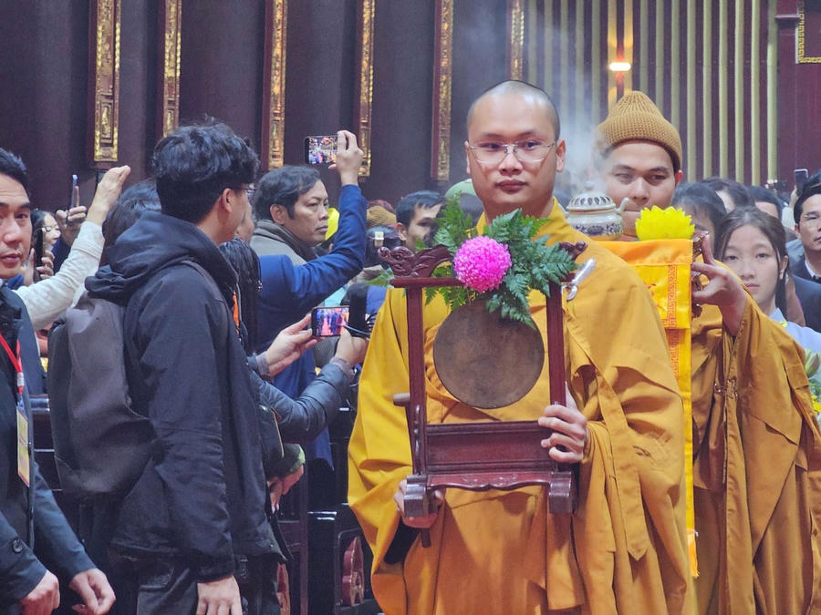 Nghi thức rước Kiệu tại Hội xuân Yên Tử 2025.