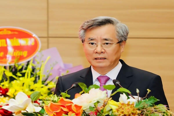 Ông Nguyễn Quang Dương, Ủy viên Trung ương Đảng, Phó Trưởng Ban Tổ chức Trung ương phát biểu tại hội nghị.