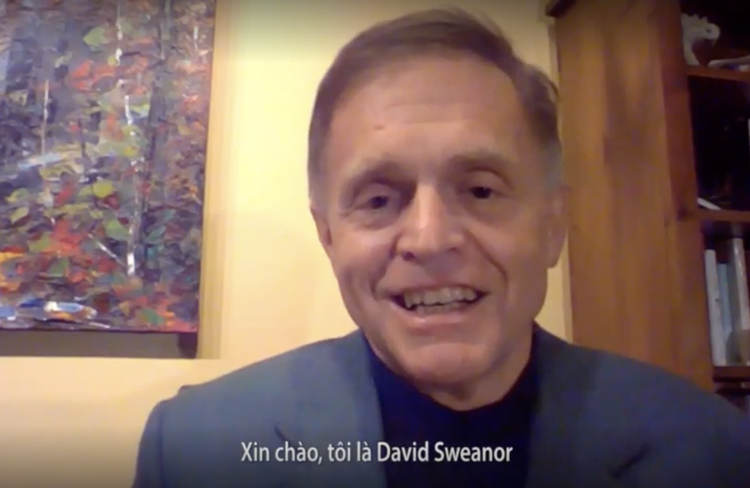 GS David Sweanor, Thành viên danh dự Hội đồng quản trị tổ chức HealthBridge Canada.