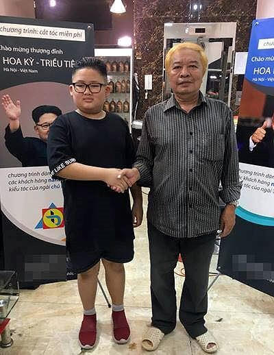 2 khách hàng cắt kiểu tóc của ông Kim Jong-Un và Donald Trump
