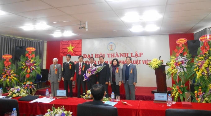 Ban chấp hành Hội Phổ biến và Tham vấn pháp luật Việt Nam ra mắt tại Đại hội.