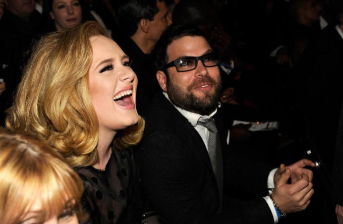 Adele và Simon Konecki luôn sánh đôi cùng nhau khi tham gia các sự kiện. (Ảnh: Getty)