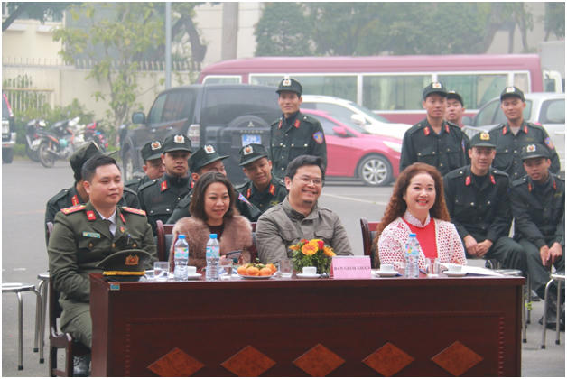 Ban giám khảo của hội thi.