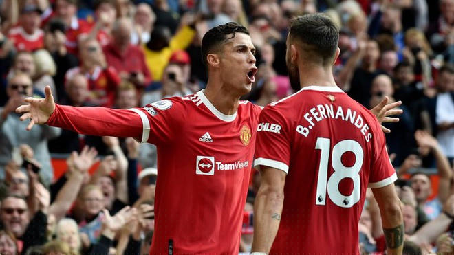 C.Ronaldo chạm hàng loạt cột mốc ấn tượng sau màn tỏa sáng trước Newcastle.