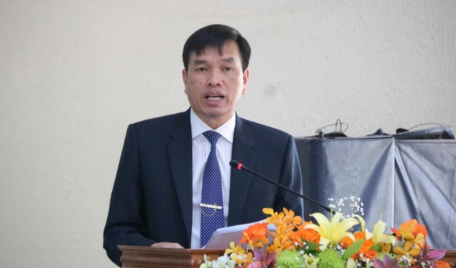 Ông Nguyễn Văn Dậu- Phó Bí thư Huyện ủy, Chủ tịch UBND huyện Lâm Hà phát biểu nhận nhiệm vụ. Ảnh: T.H