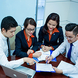 Ng&acirc;n h&agrave;ng Sacombank tuyển dụng 800 nh&acirc;n sự thời gian nhận hồ sơ đến hết ng&agrave;y 15/4/2016.