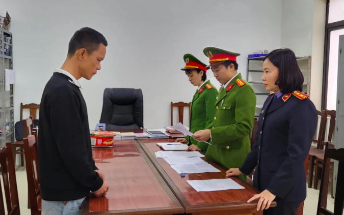 Vũ Ngọc Hoàng bị khởi tố về hành vi Cố ý gây thương tích (Ảnh: Công an Phú Thọ).