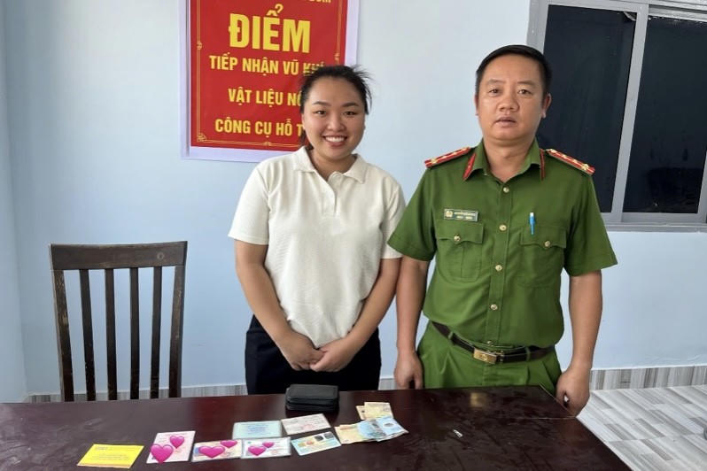 Bàn giao tài sản cho chị Từ Thị Bích Loan