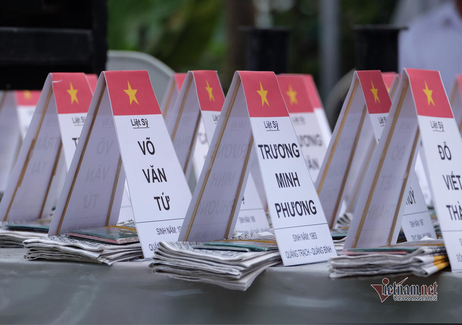 Dựng m&ocirc; h&igrave;nh t&agrave;u HQ-604, tưởng niệm 64 liệt sĩ hy sinh bảo vệ đảo Gạc Ma