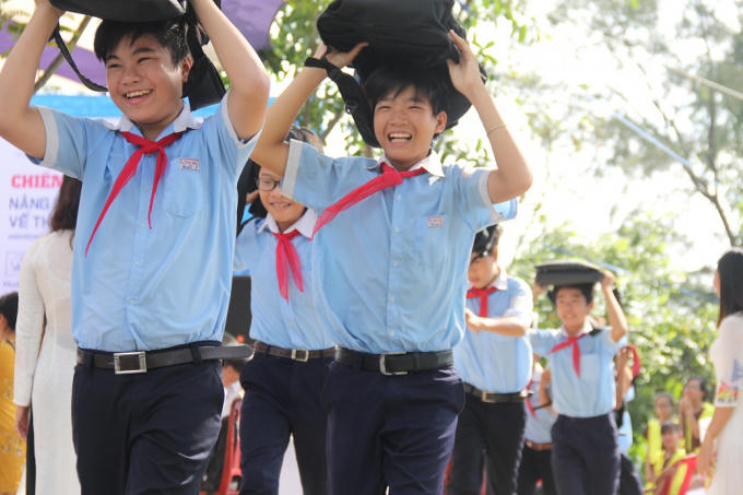 Với chủ đề 'Trường học Sơn Tinh', các em học sinh sẽ được trang bị nhiều kiến thức về phòng chóng thiên tai.