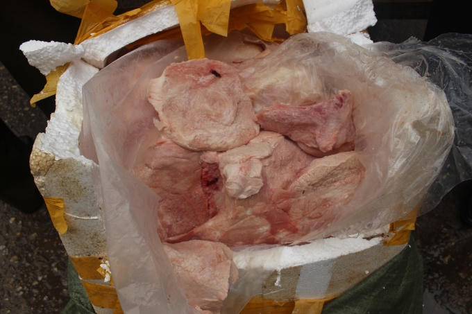 Nầm động vật không rõ nguồn gốc được cơ quan chức năng thu giữ.