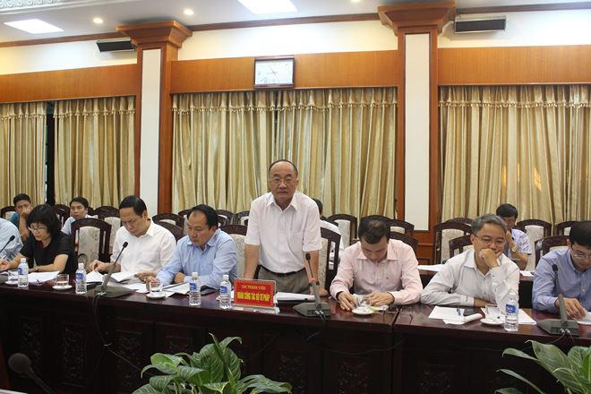 Bộ trưởng L&ecirc; Th&agrave;nh Long l&agrave;m việc với Thường trực Tỉnh ủy Hải Dương