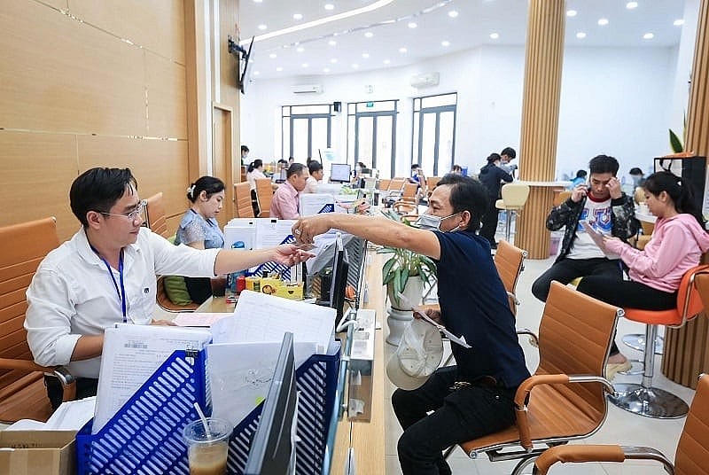 Bộ Chính trị, Ban Bí thư vừa có kết luận mới về thực hiện pháp luật về phân cấp, phân quyền, phân định thẩm quyền khi vận hành chính quyền địa phương 2 cấp.