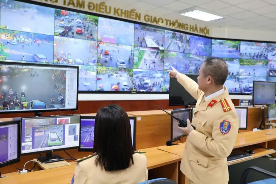 Lực lượng CSGT có chức năng, nhiệm vụ điều khiển hệ thống đèn giao thông.