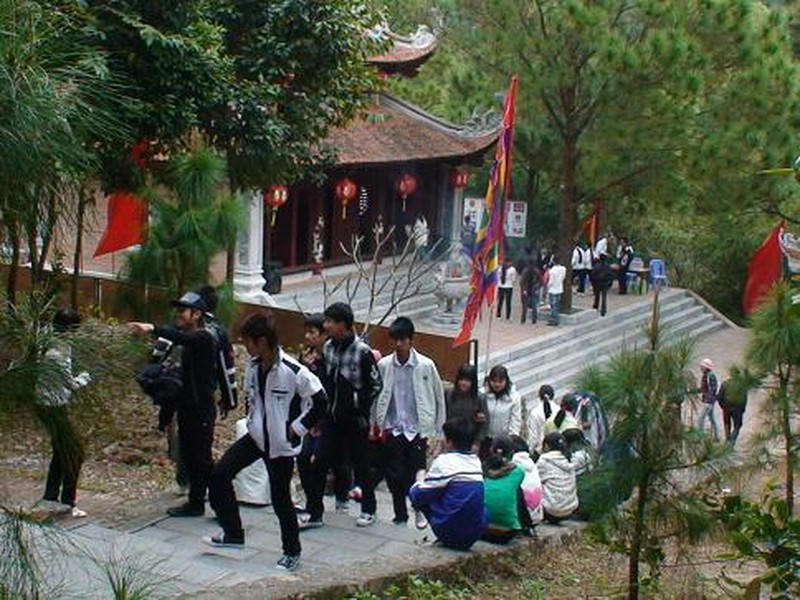Đền thờ Đại tư đồ Trần Nguyên Đán