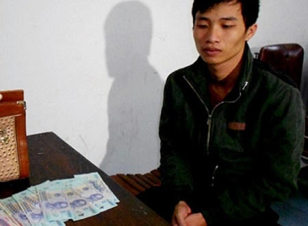 Nguyễn Đình Anh tại cơ quan điều tra (ảnh CTV).