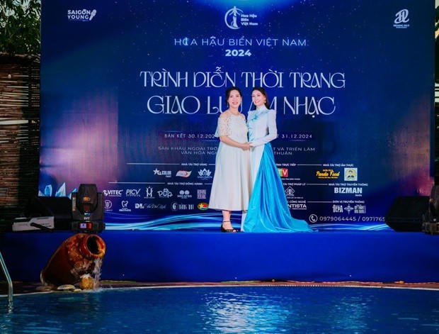 Th.s, Hoa hậu Lê Thị Thơ - Chủ tịch cuộc thi cùng Th.s, Á hậu Nguyễn Hằng - Phó BTC cuộc thi.
