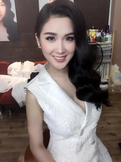 Trước khi đến với The Face cô từng là mẫu ảnh.