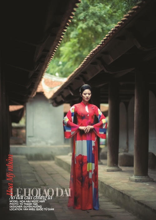 Vẻ đẹp kiều diễm, sâu sắc của Hoa mỹ nhân trong thiết kế của Duyên Hương sẽ được Phu nhân đại sứ Haiti trình diễn.