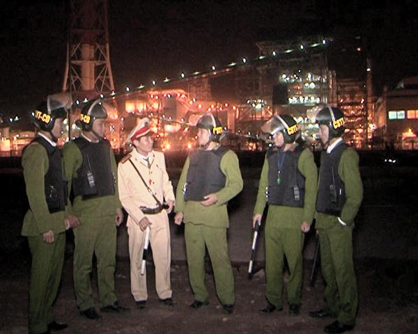 Công tác đảm bảo ANTT Tết Bính Thân 2016 sẽ đặc biệt tăng cường đấu tranh trấn áp tội phạm, nhất là những tội phạm xử dụng vũ khí nóng, băng nhóm hoạt động có tổ chức kiểu xã hội đen. (Ảnh:conganthanhhoa.gov.vn)