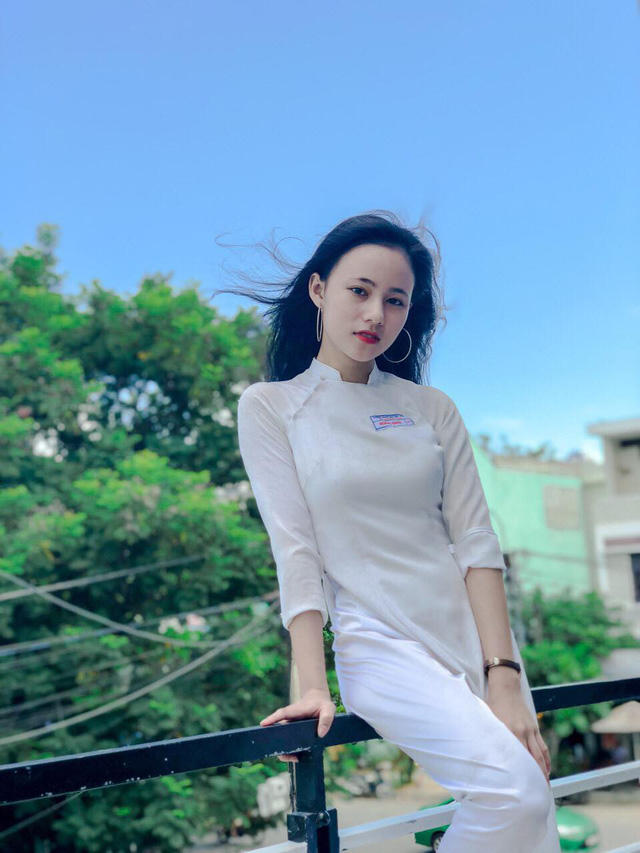 Cười ngất với hậu trường &ldquo;sống ảo&rdquo; si&ecirc;u lầy lội của học sinh Đ&agrave; Nẵng